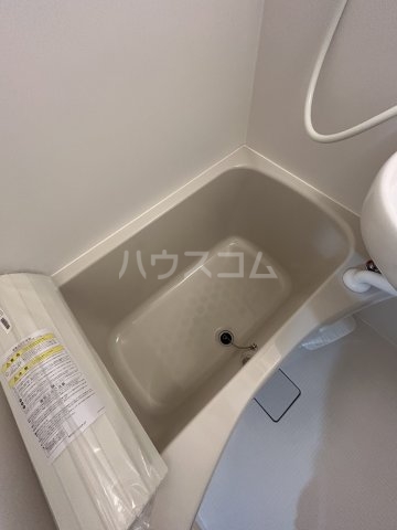 13/30 浴室