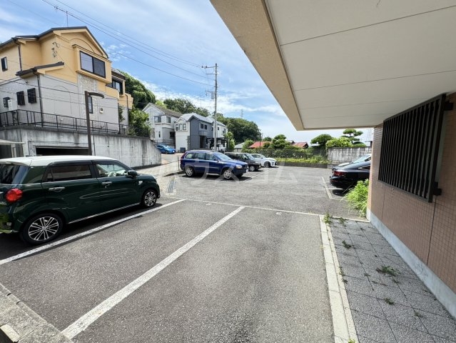 3/5 駐車場