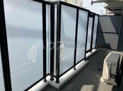 14/30 バルコニー