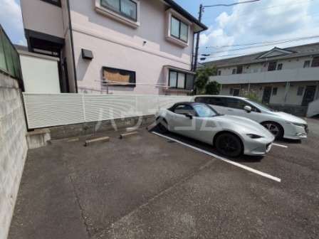 20/23 駐車場