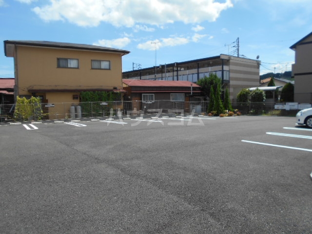 3/6 駐車場