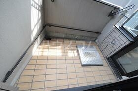 13/22 バルコニー