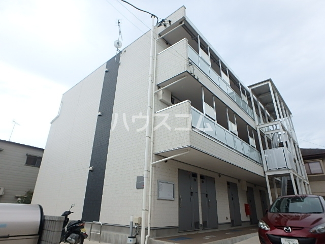 18/20 エントランス