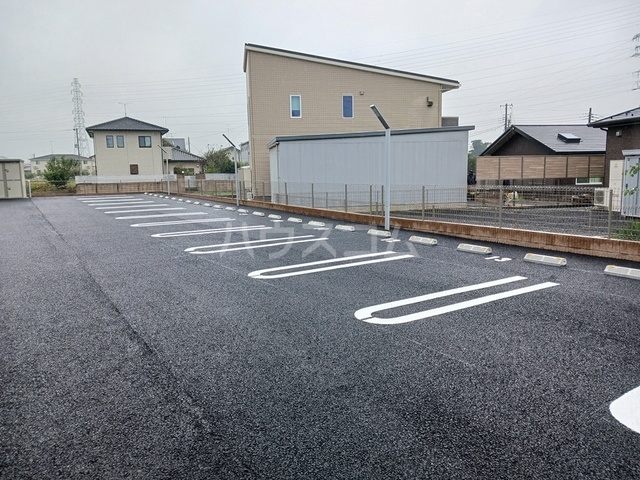 14/20 駐車場
