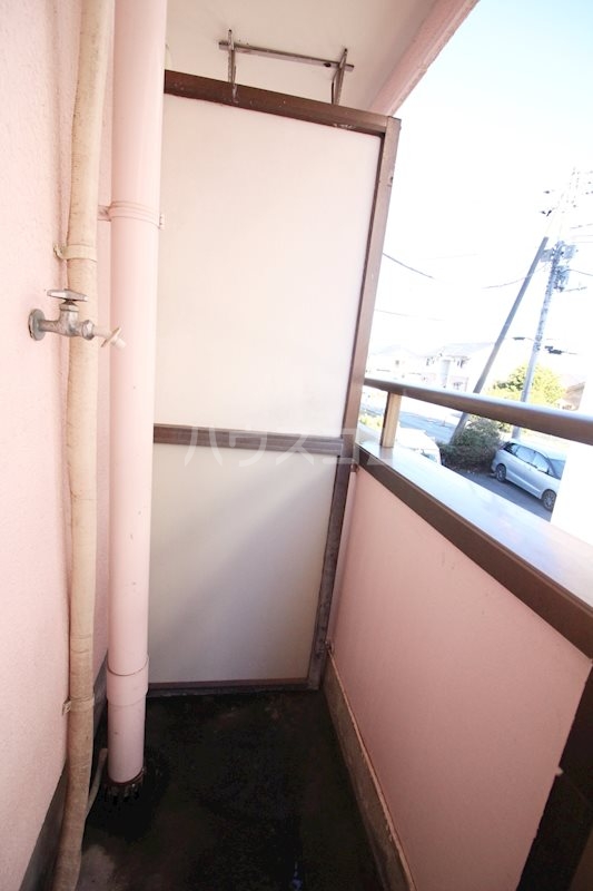 13/18 バルコニー