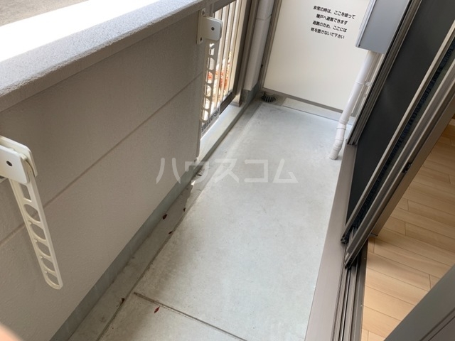 18/23 バルコニー