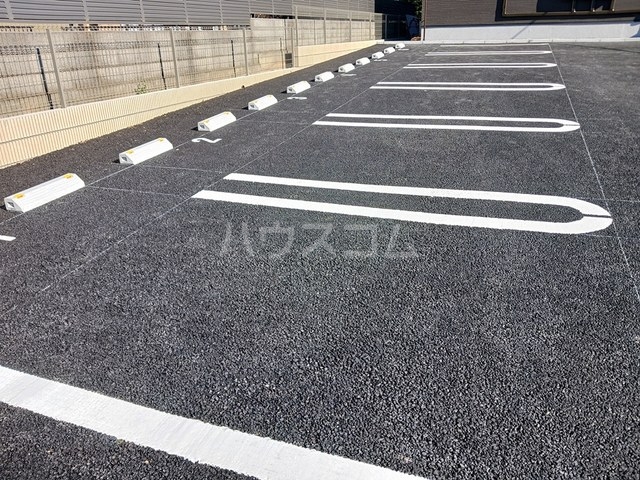 14/20 駐車場