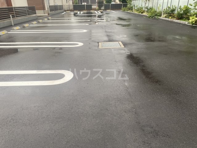 22/29 駐車場