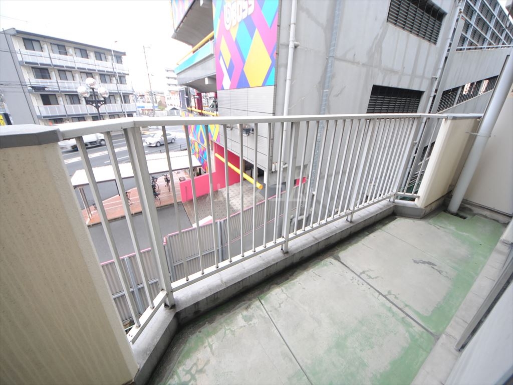 19/30 バルコニー