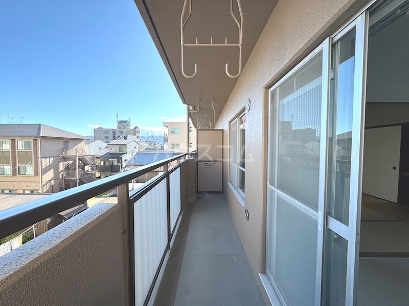 13/21 バルコニー