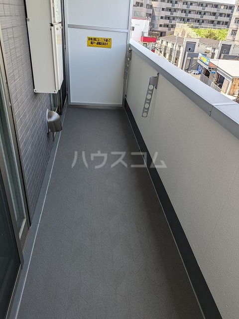 17/27 バルコニー