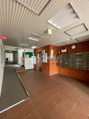 29/30 エントランス