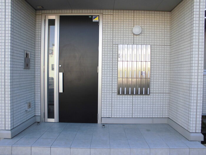 13/21 エントランス