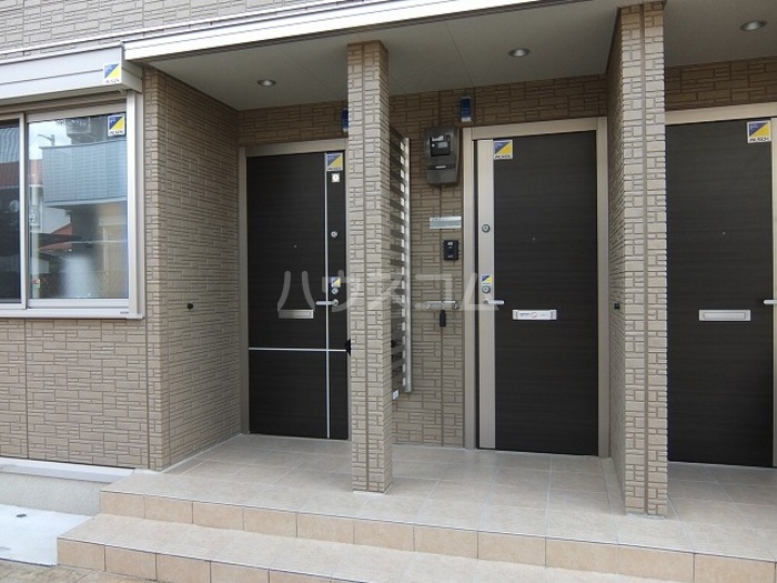 3/8 エントランス