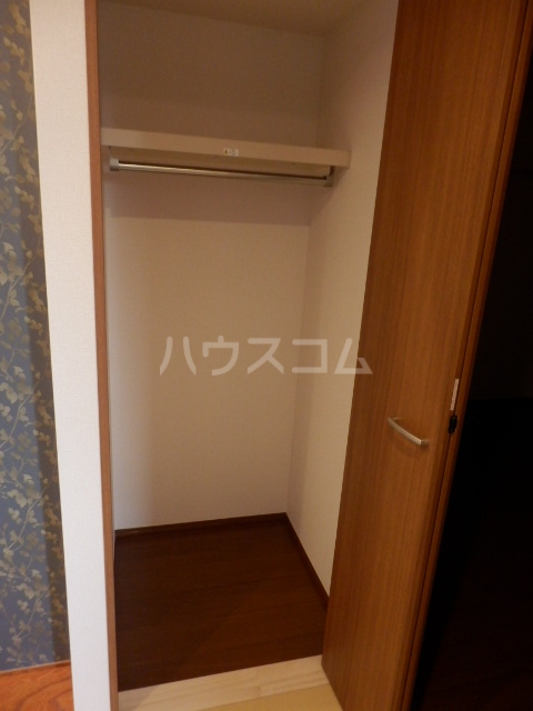 13/30 収納