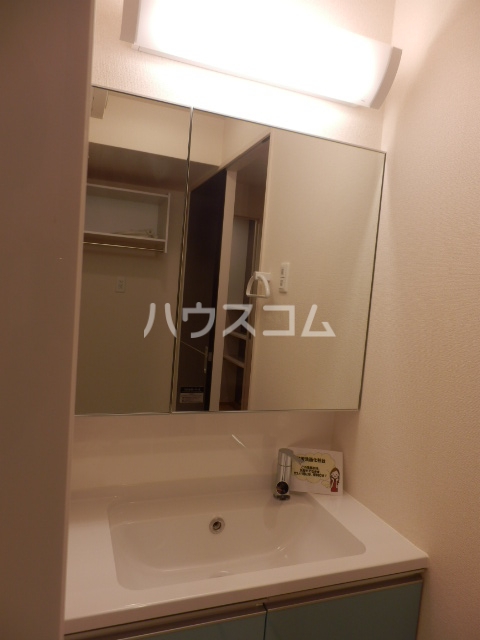 13/30 洗面
