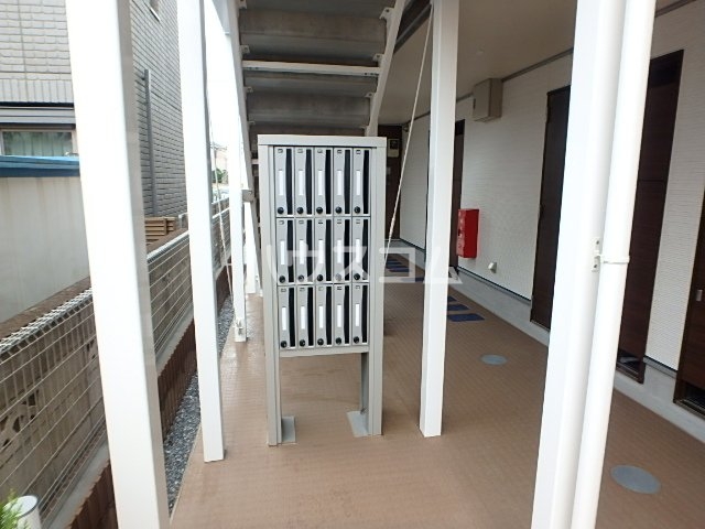 4/5 エントランス