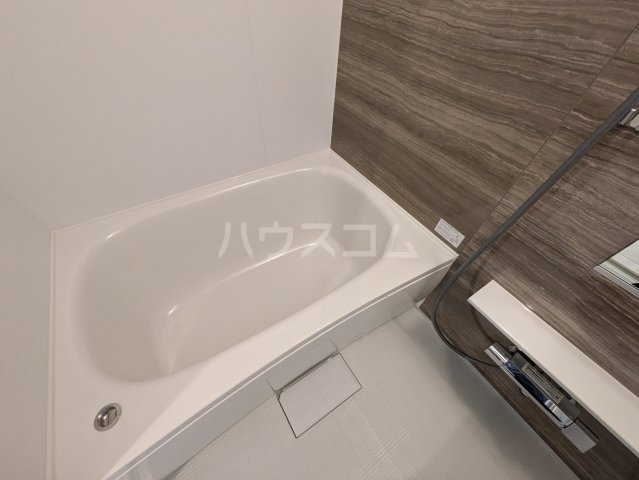 15/30 浴室