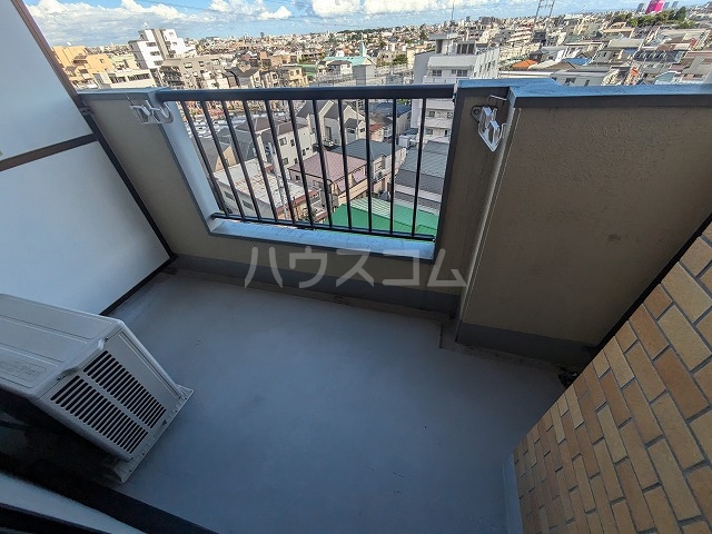 13/30 バルコニー