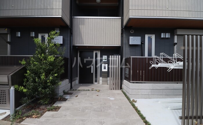 2/8 エントランス