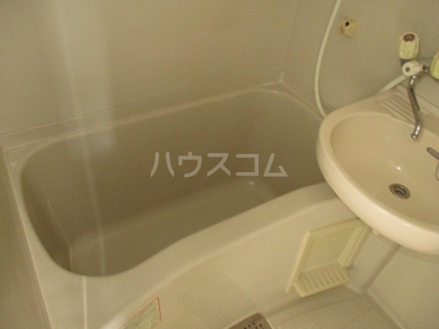 14/26 浴室