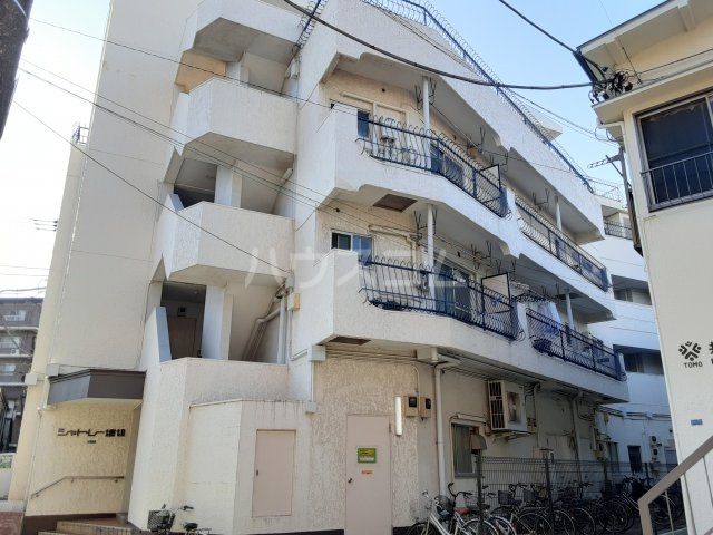 2/4 外観