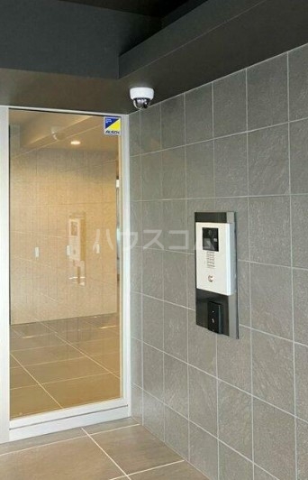 21/29 エントランス