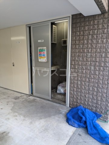 29/30 エントランス