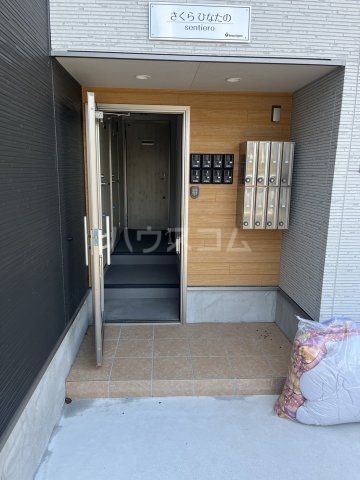 14/17 エントランス