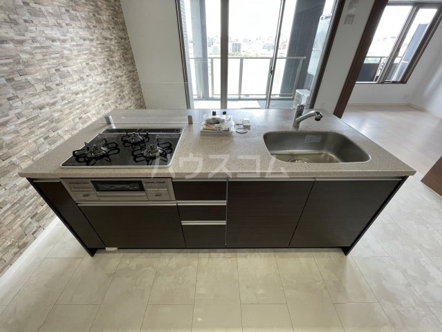 23/30 バルコニー