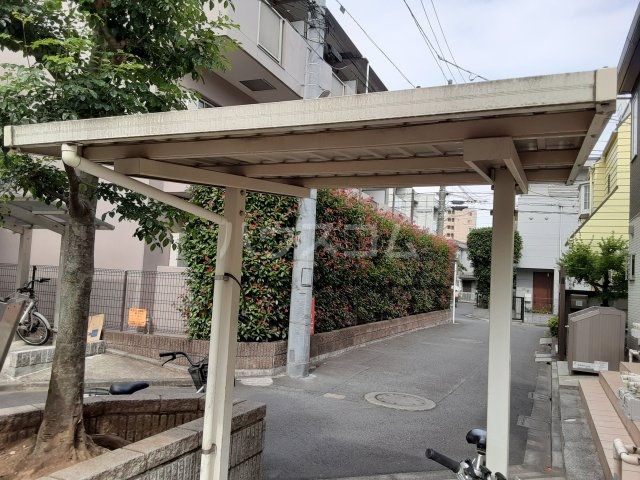 15/18 エントランス