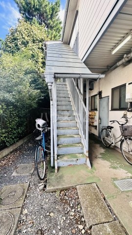 2/5 エントランス