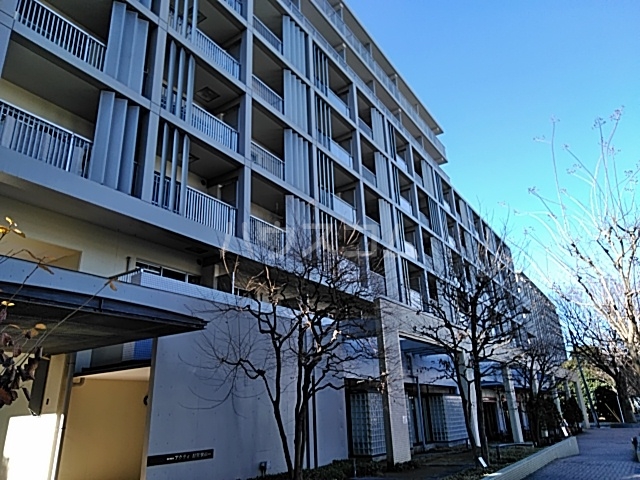 2/11 外観