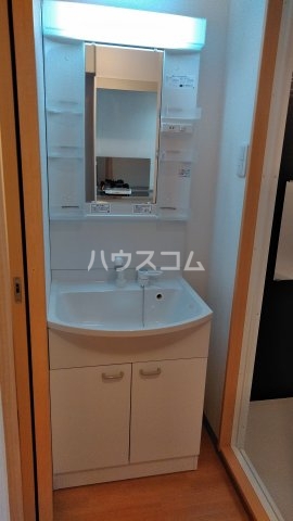 13/30 洗面