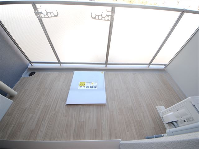 23/30 バルコニー