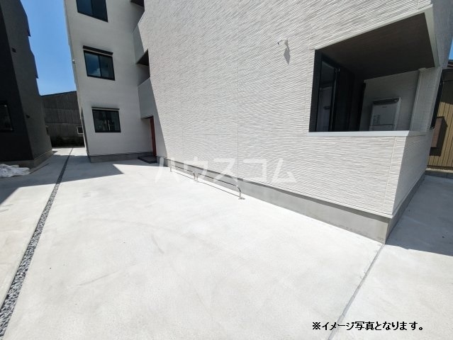 14/22 駐車場