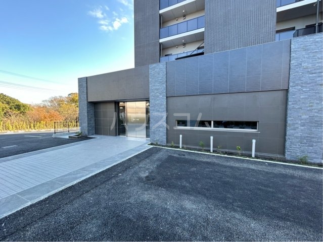 25/30 駐車場