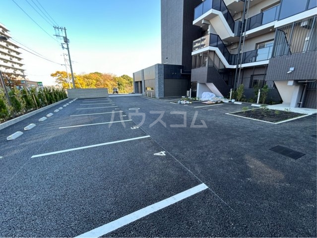 Ｄｅｎｄｒｉｔｅ駐車場