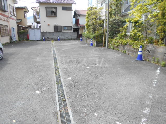 24/30 駐車場