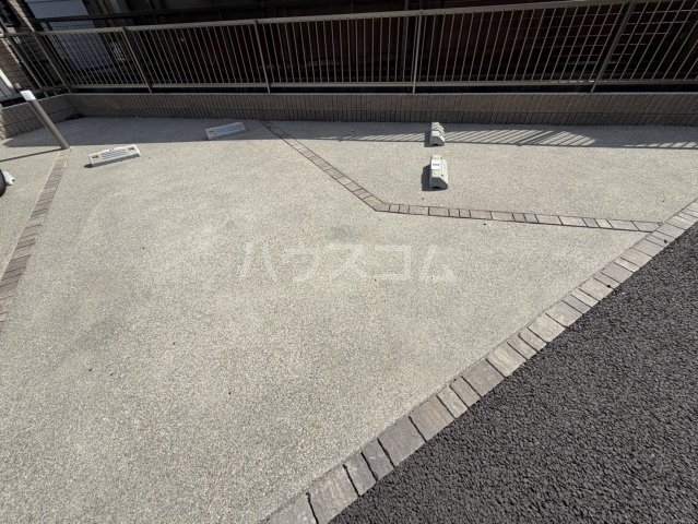 2/10 駐車場