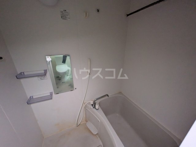 19/30 浴室