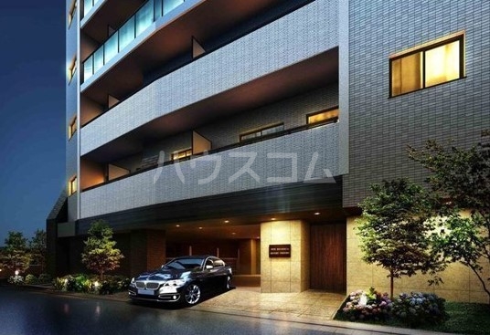 13/19 エントランス