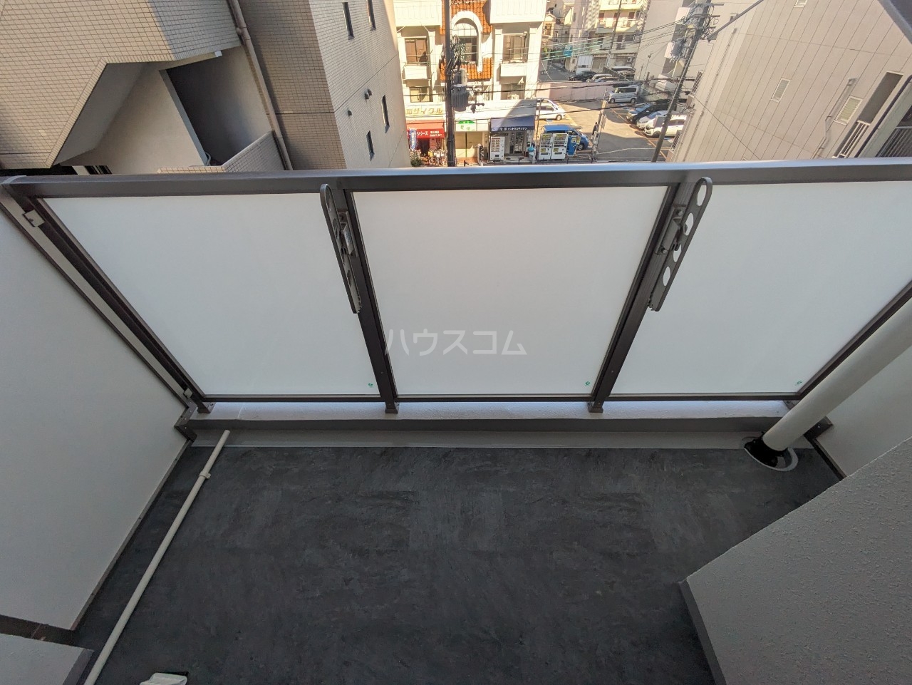 17/28 バルコニー