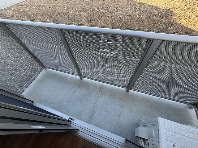 17/30 バルコニー