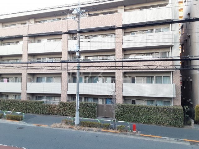 2/4 外観