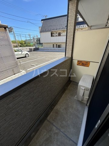 21/30 バルコニー