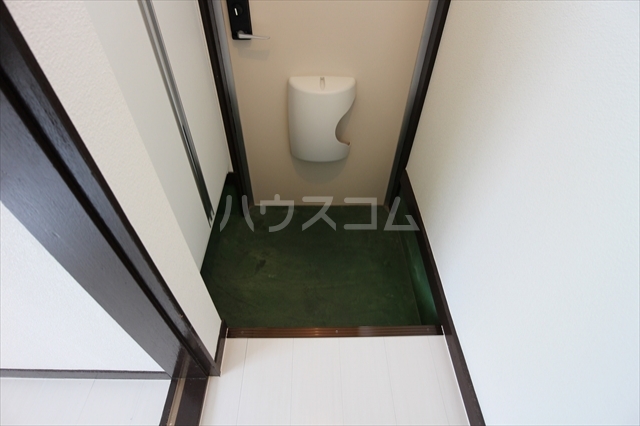 14/17 エントランス