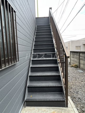 16/26 エントランス