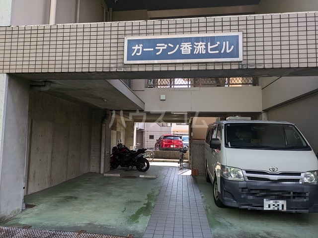 19/21 エントランス