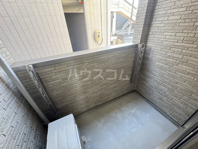 15/28 バルコニー